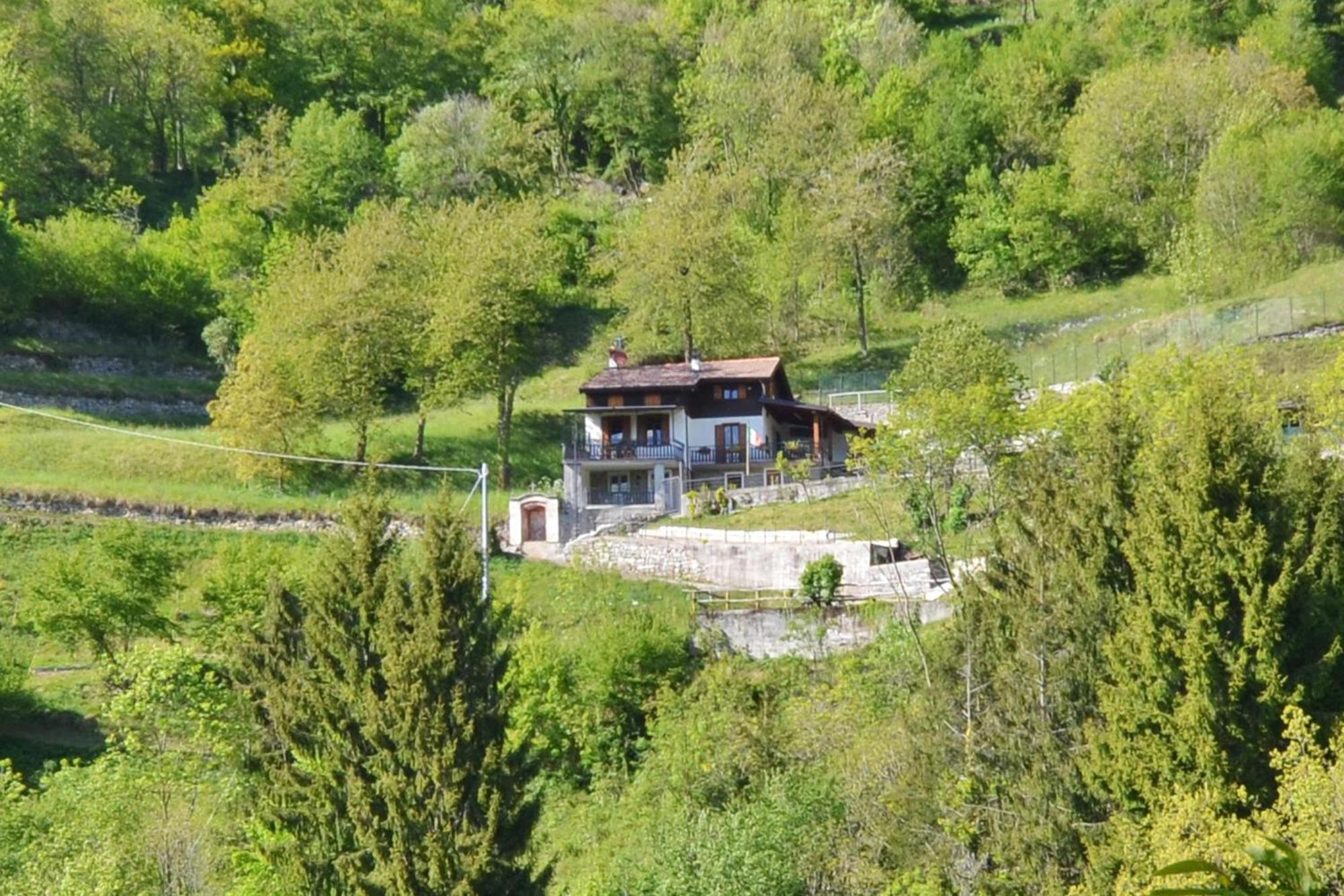 Casa Busso - Happy Rentals Esino Lario Eksteriør bilde